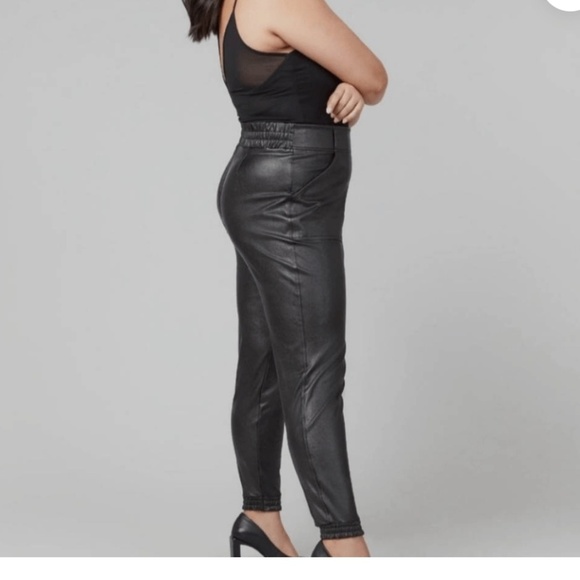 Spanx Vegan Leather Like Noir Black Shaping Jogger Pants, pockets, Medium - Picture 3 of 13